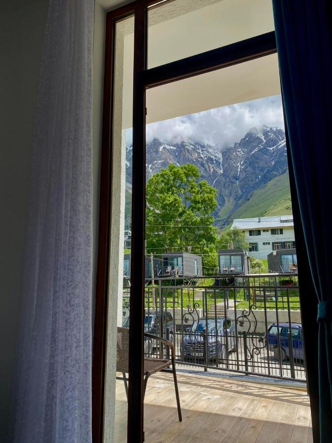 Mood Hotel Kazbegi Dış mekan fotoğraf