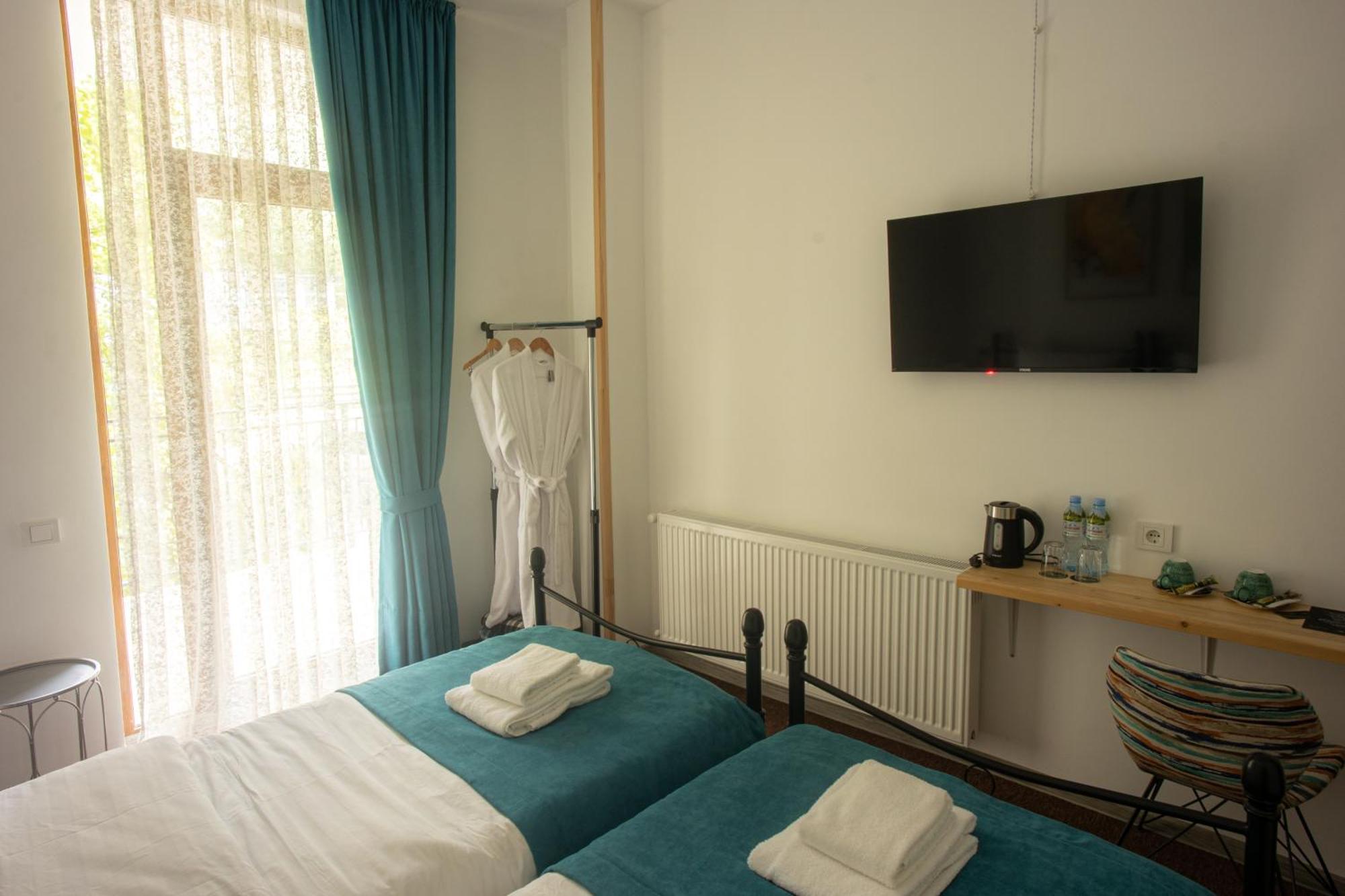 Mood Hotel Kazbegi Dış mekan fotoğraf
